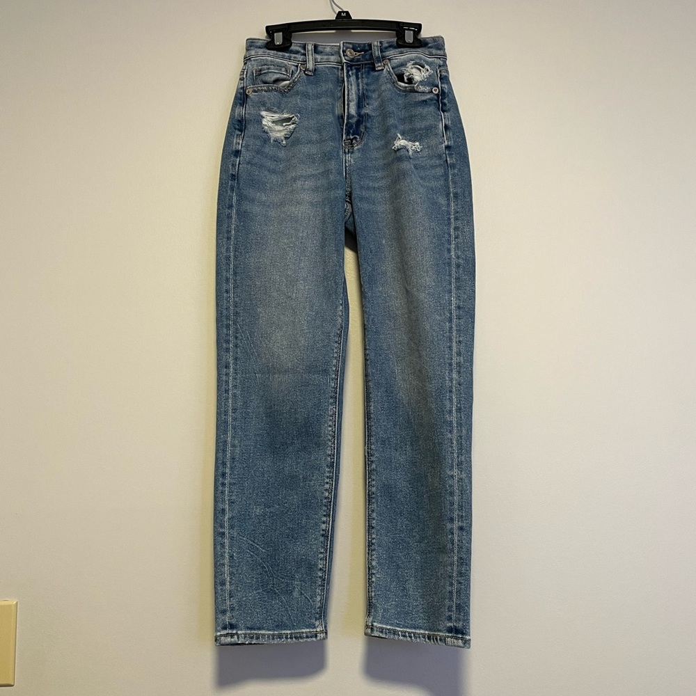 American Eagle Mom Jean Stretch Light-wash Jeans Size 0 Short